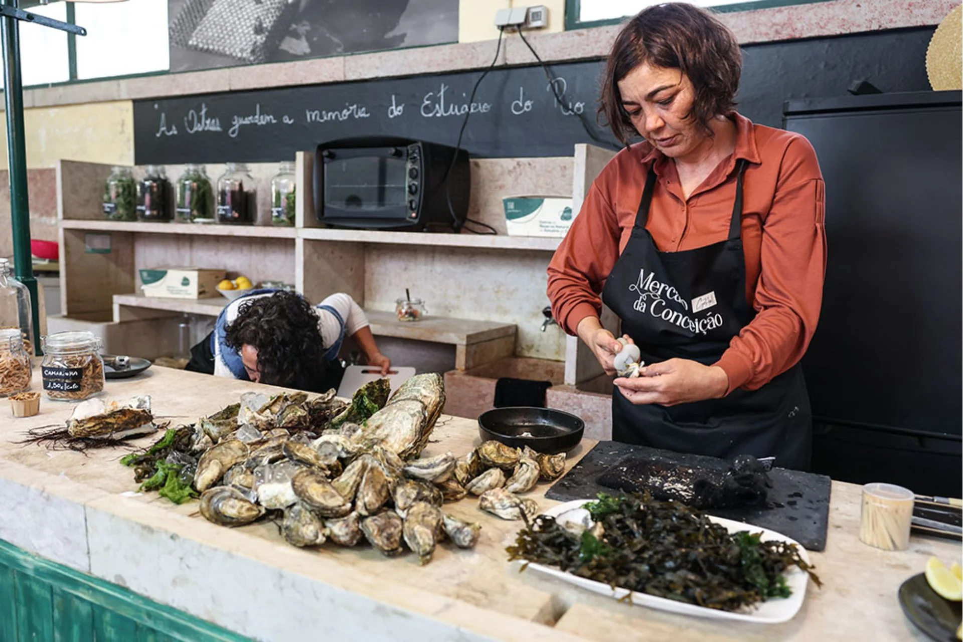 Wine and Food Tours in Portugal - seafood and fressh fish market